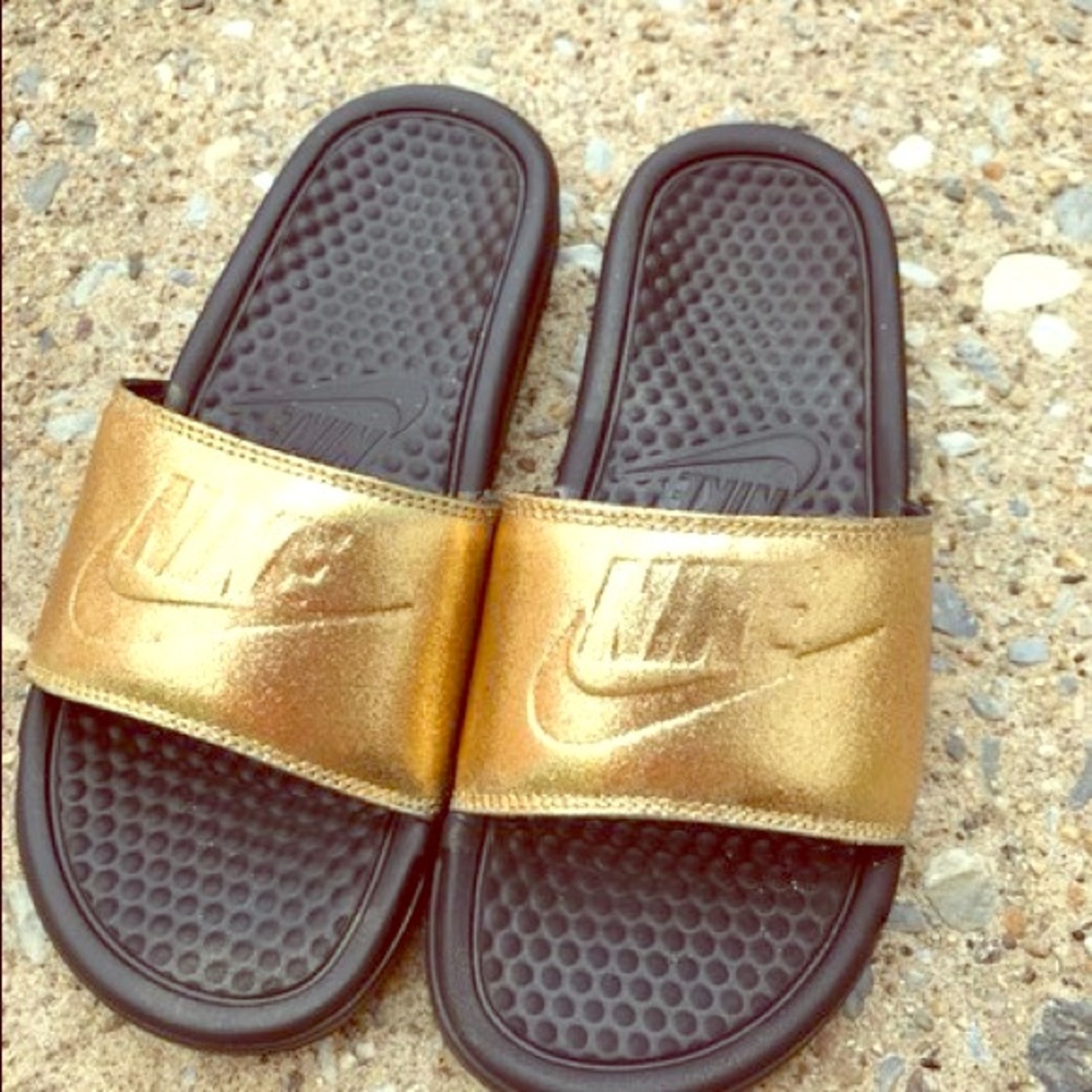 CUSTOM GOLD NIKE SLIDES